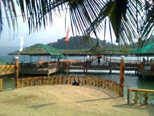 Palangan Bayview Beach Resort Puerto Galera Exterior foto